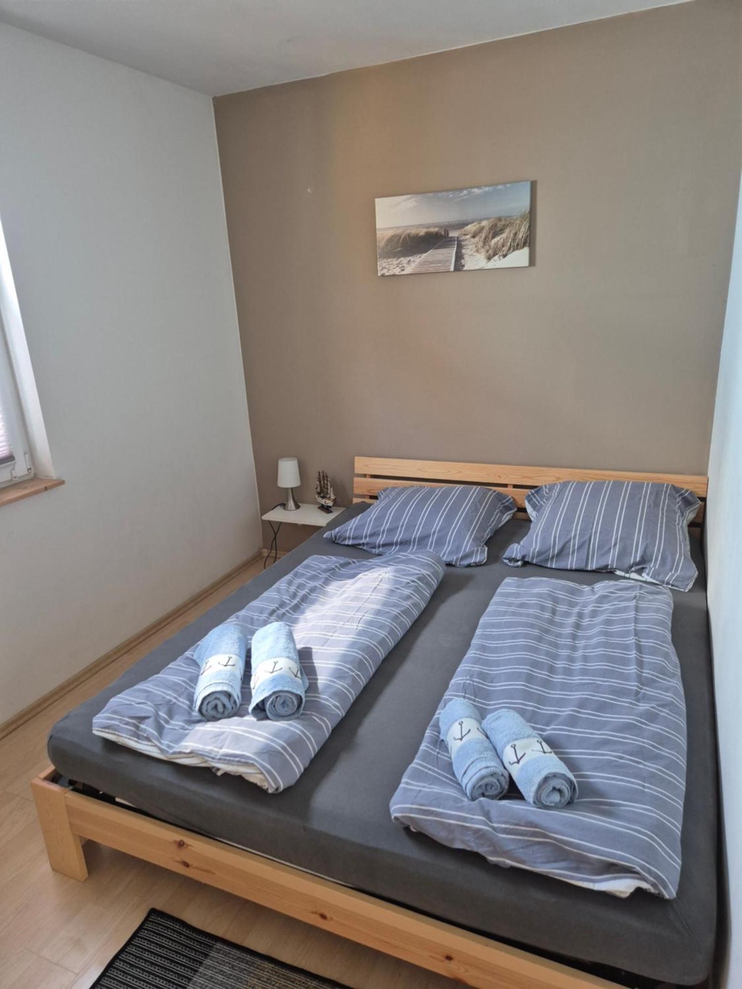 Ferienwohnung Am Stettiner Haff Monkebude Exterior photo